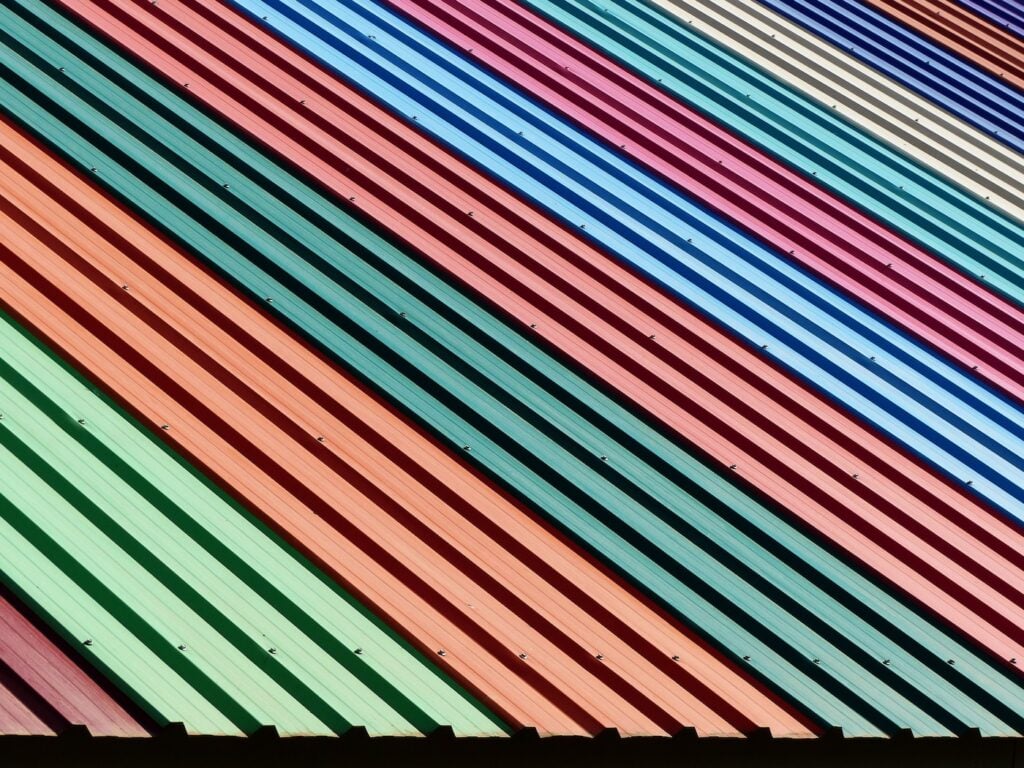 metal sheet roof color
